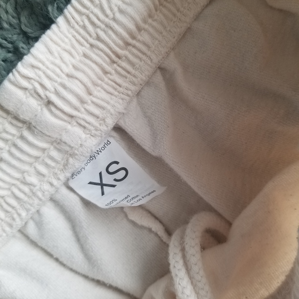 451. elastic waist pocket shorts - Picture 8 of 8